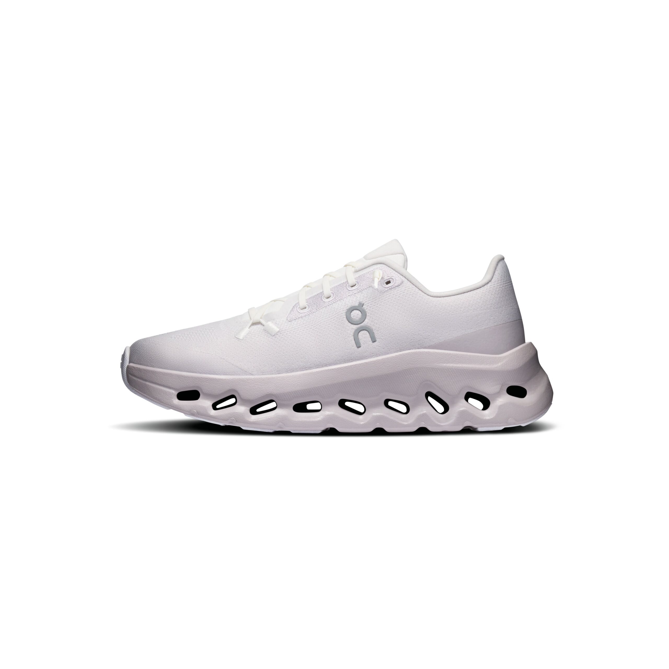 Alternative view of ON Cloudtilt 'Ether Ivory' (WMNS)