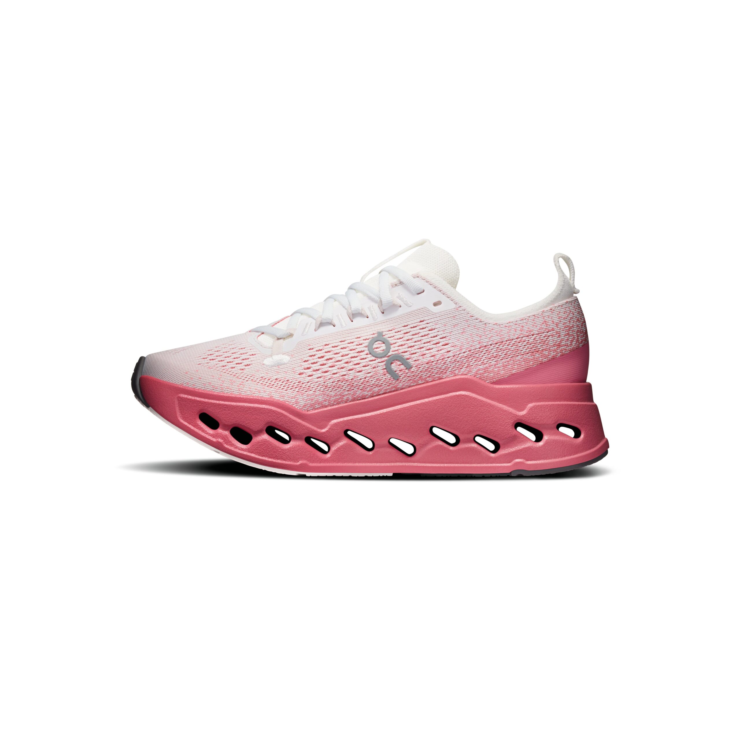 Alternative view of ON Cloudsurfer Max 'White Camellia' (WMNS)
